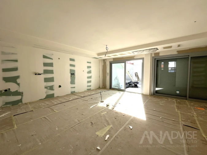 Moradia T4 para Venda em Repeses e São Salvador Foto 14