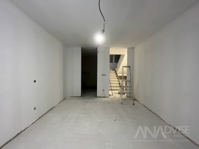 Moradia T4 para Venda em Repeses e São Salvador Foto 8