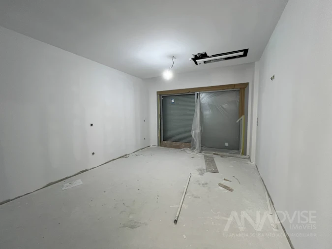 Moradia T4 para Venda em Repeses e São Salvador Foto 6