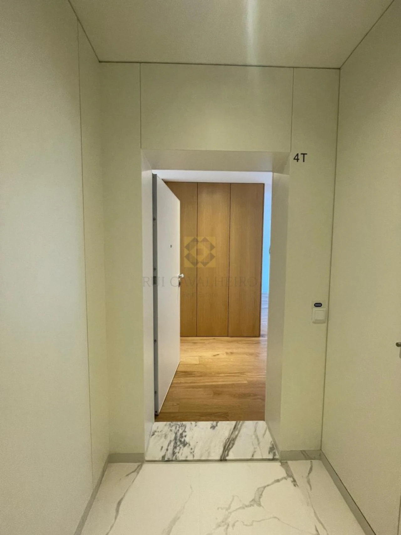 Apartamento T3 para Venda em Canidelo Foto 13