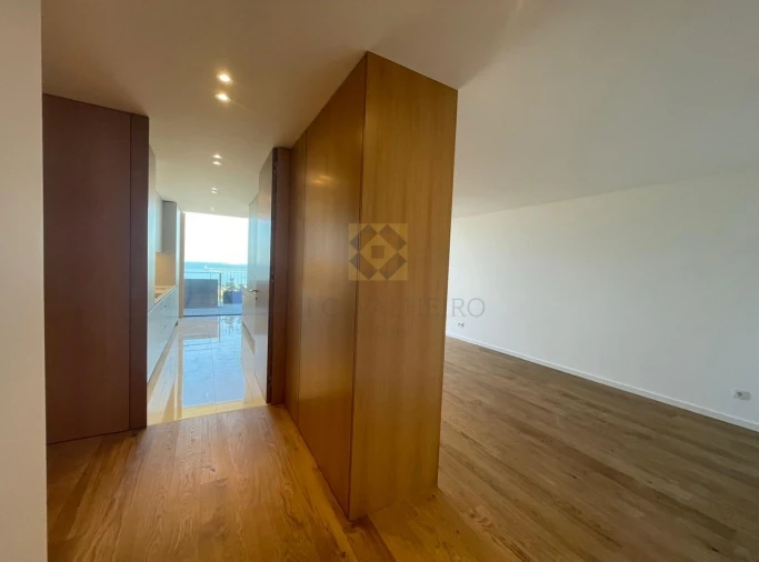 Apartamento T3 para Venda em Canidelo Foto 4
