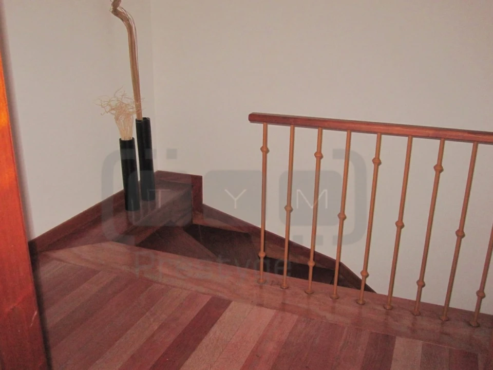 Moradia T3 para Venda em São João Baptista e Santa Maria dos Olivais Foto 9