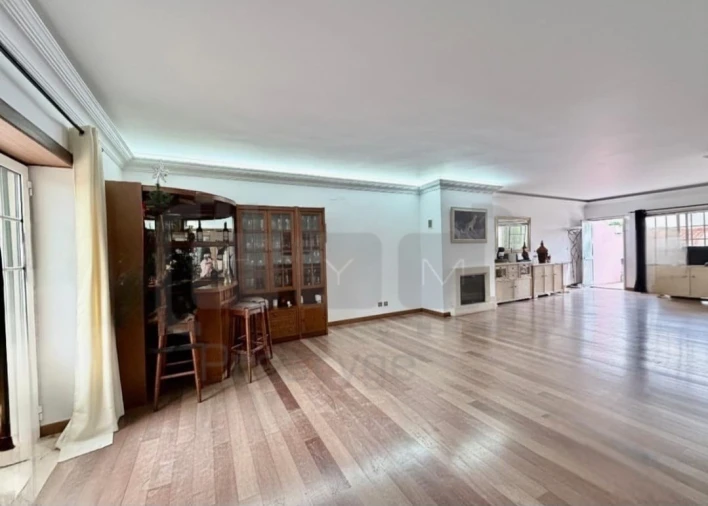 Moradia T3 para Venda em São João Baptista e Santa Maria dos Olivais Foto 10