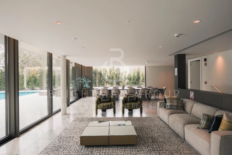 Apartamento T4 para Venda em Cascais e Estoril Foto 35