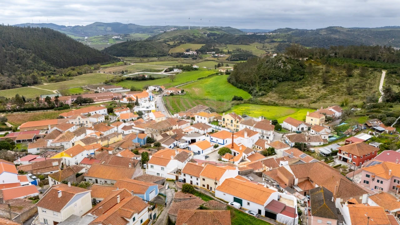Moradia T3 para Venda em Santa Maria, São Pedro e Matacães Foto 34