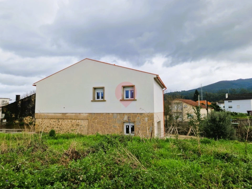 Moradia T7 para Venda em Valença, Cristelo Covo e Arão Foto 4
