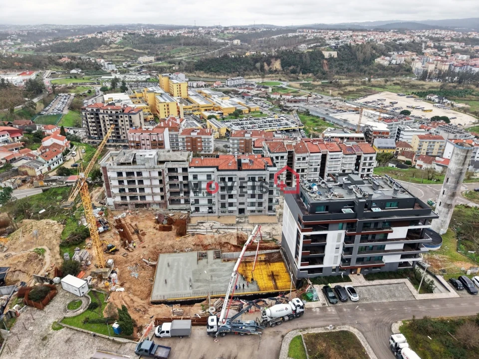 Apartamento T1 para Venda em Leiria, Pousos, Barreira e Cortes Foto 9