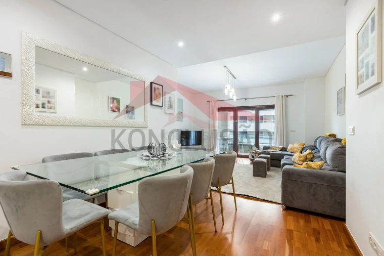 Apartamento T2 para Venda em Alverca do Ribatejo e Sobralinho Foto 1