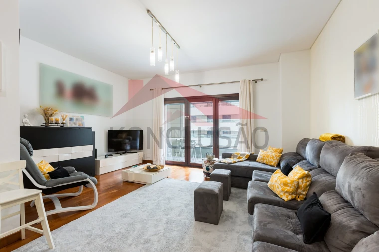 Apartamento T2 para Venda em Alverca do Ribatejo e Sobralinho Foto 3