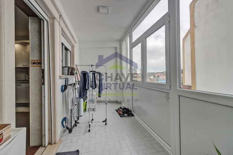 Apartamento T2 para Venda em Reguengo Grande Foto 15