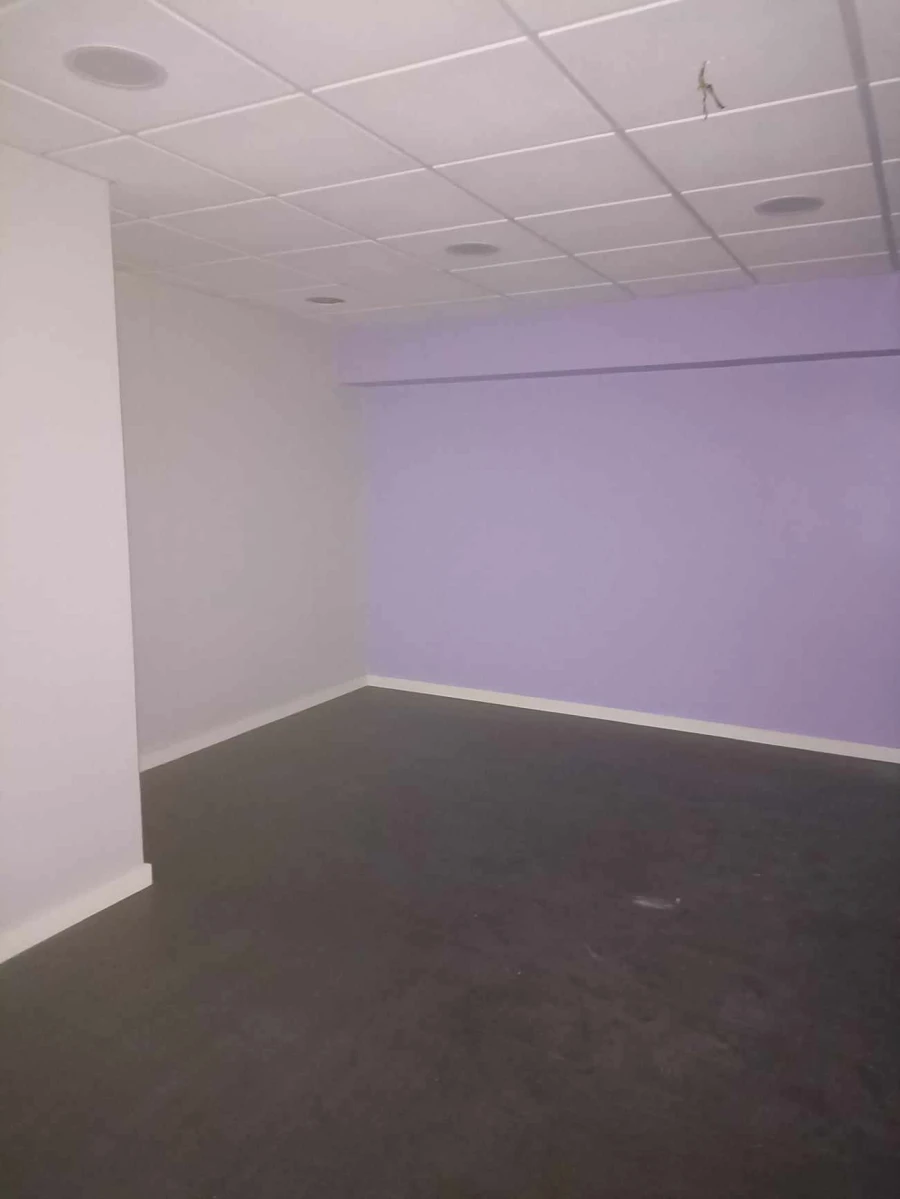 Loja para Arrendamento em São João Baptista e Santa Maria dos Olivais Foto 16