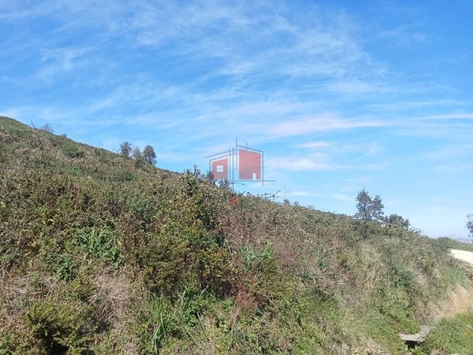 Terreno para Venda em Venda do Pinheiro e Santo Estêvão das Galés Foto 2