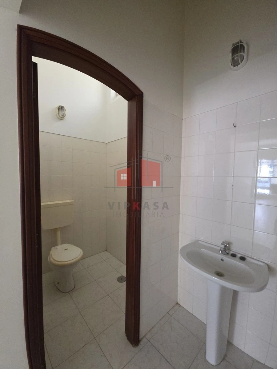 Loja para Venda em Cacém e São Marcos Foto 3