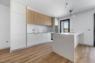 Apartamento T3 para Venda em Celeirós, Aveleda e Vimieiro