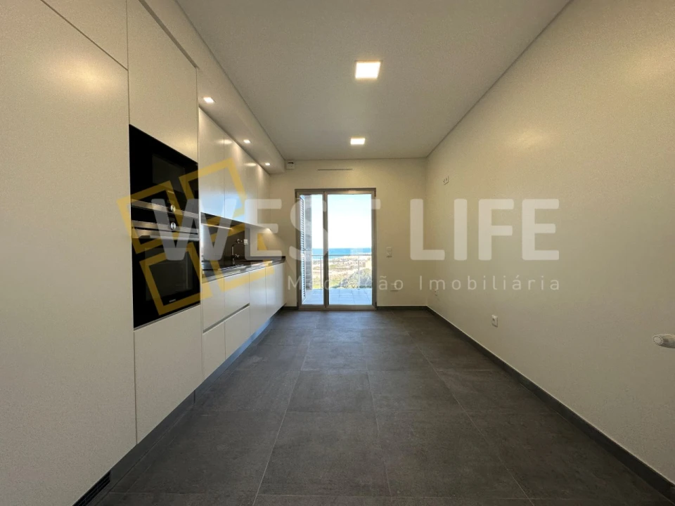 Apartamento T3 para Venda em A dos Cunhados e Maceira Foto 4