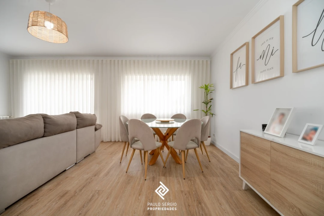 Moradia T3 para Venda em Serzedo e Perosinho Foto 8