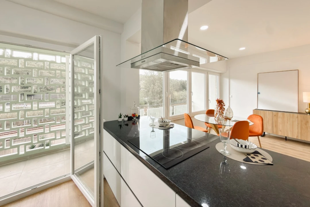 Apartamento T3 para Venda em Benfica Foto 2