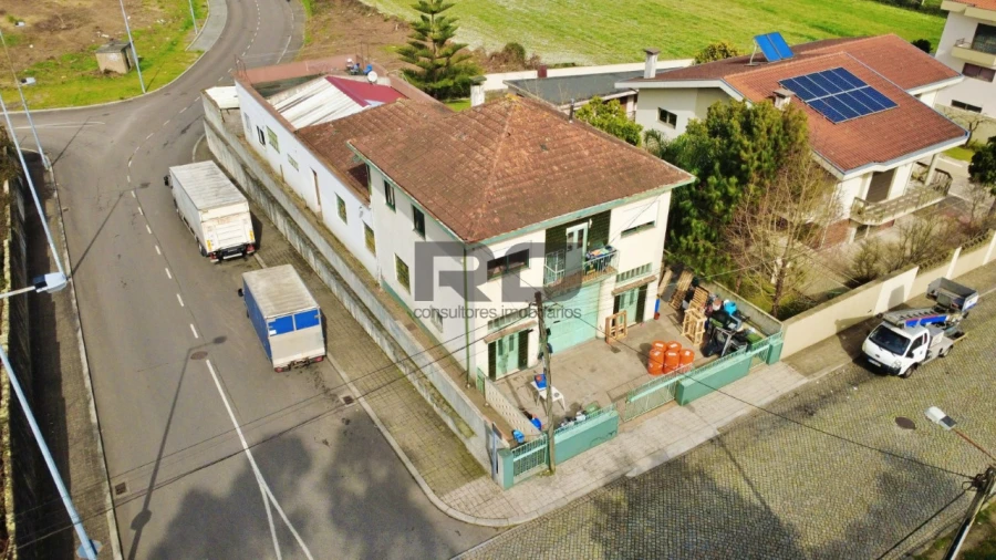 Prédio para Venda em Castêlo da Maia Foto 2