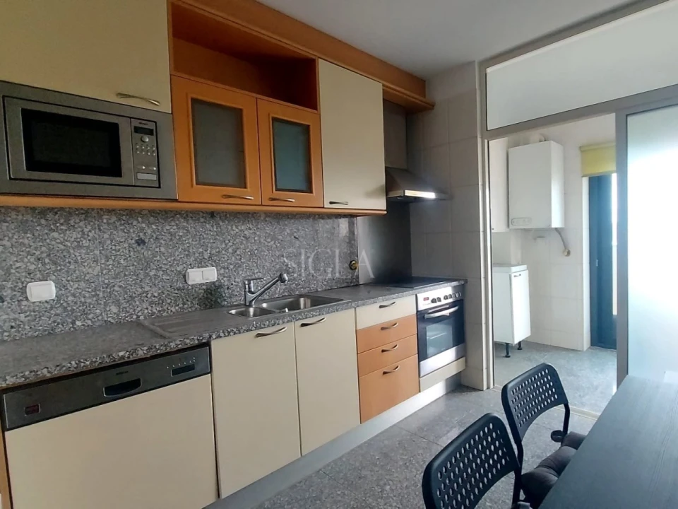 Apartamento T2 para Arrendamento em Mafamude e Vilar do Paraíso Foto 11
