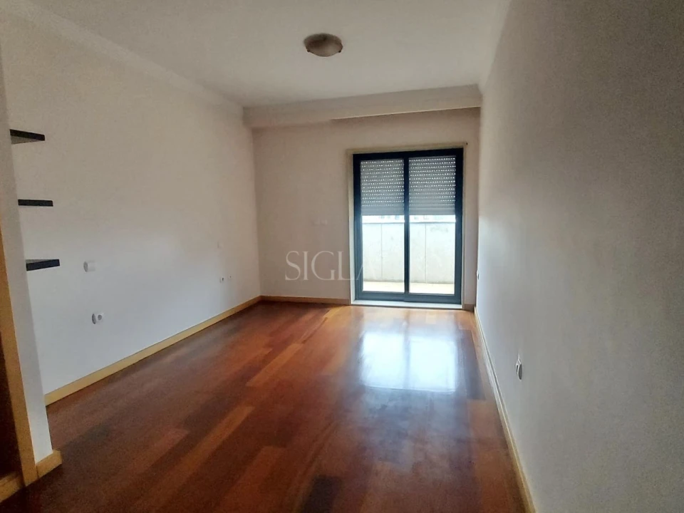 Apartamento T2 para Arrendamento em Mafamude e Vilar do Paraíso Foto 13