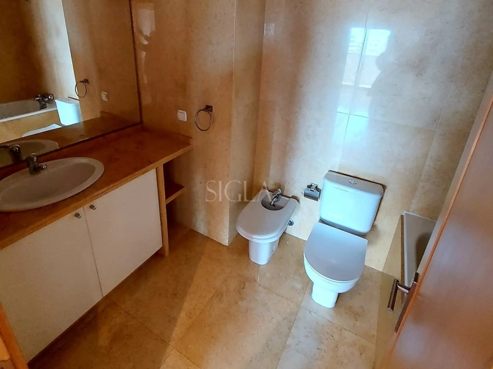 Apartamento T2 para Arrendamento em Mafamude e Vilar do Paraíso Foto 18