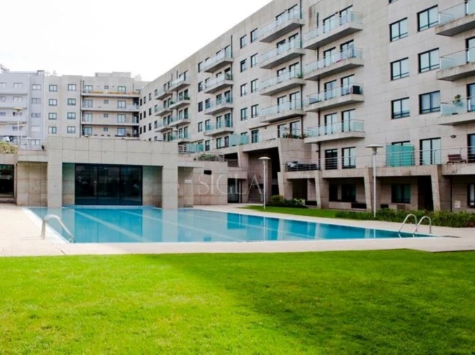 Apartamento T2 para Arrendamento em Mafamude e Vilar do Paraíso Foto 1