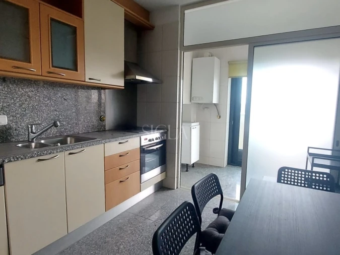 Apartamento T2 para Arrendamento em Mafamude e Vilar do Paraíso Foto 8