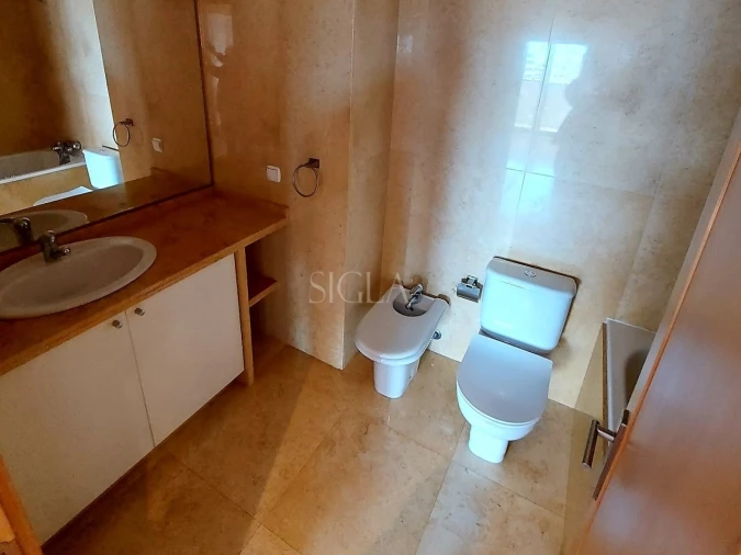 Apartamento T2 para Arrendamento em Mafamude e Vilar do Paraíso Foto 18