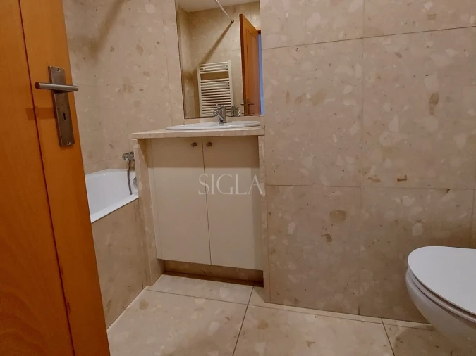 Apartamento T2 para Arrendamento em Mafamude e Vilar do Paraíso Foto 20