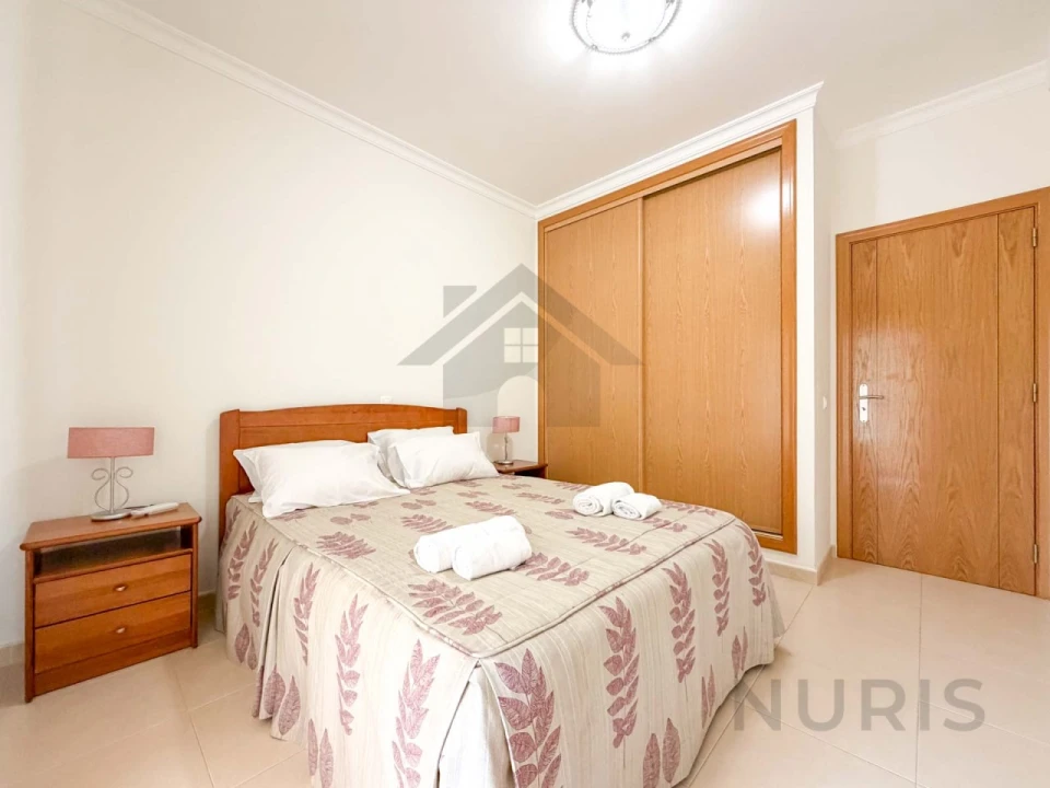 Apartamento T2 para Arrendamento em Portimão Foto 12