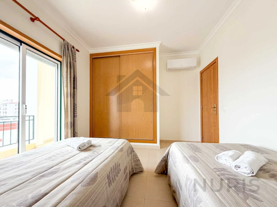 Apartamento T2 para Arrendamento em Portimão Foto 18
