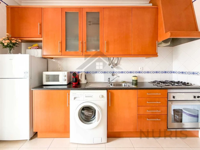 Apartamento T2 para Arrendamento em Portimão Foto 8