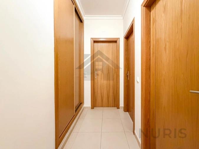 Apartamento T2 para Arrendamento em Portimão Foto 11