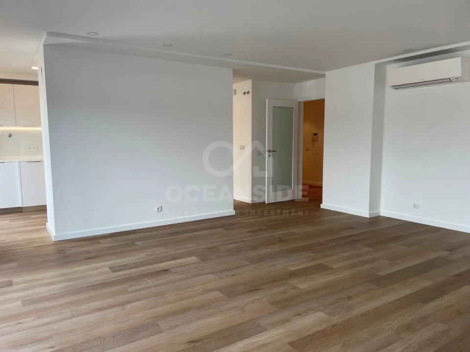 Apartamento T3 para Venda em Alcabideche Foto 10