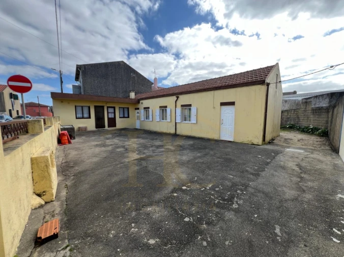 Moradia T6 para Venda em Aver-O-Mar, Amorim e Terroso Foto 2