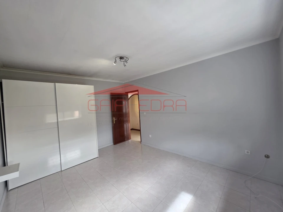 Moradia T3 para Venda em Argoncilhe Foto 13