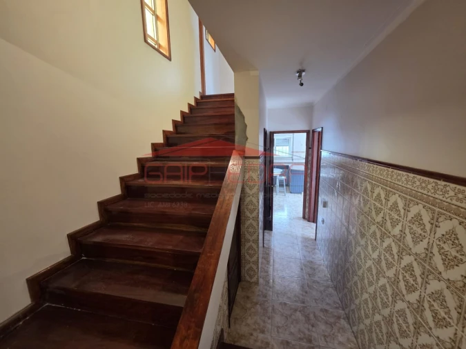 Moradia T3 para Venda em Argoncilhe Foto 11