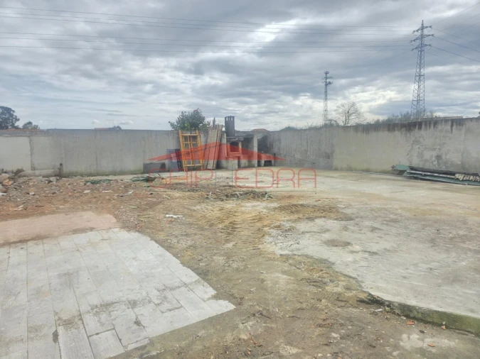 Moradia T3 para Venda em Argoncilhe Foto 27