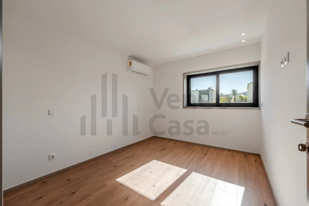 Apartamento T3 para Venda em Gualtar Foto 17
