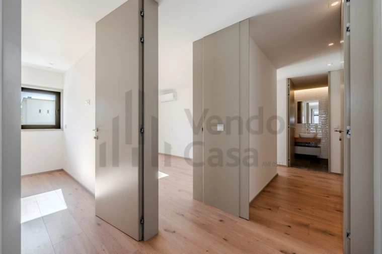 Apartamento T3 para Venda em Gualtar Foto 16