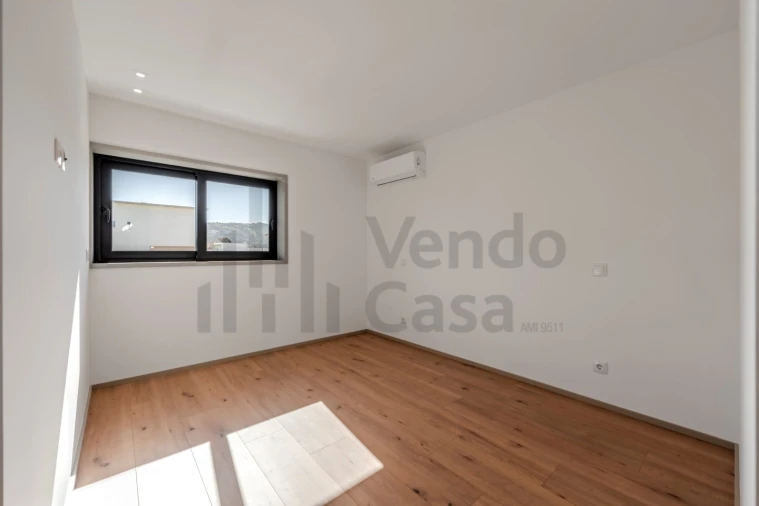 Apartamento T3 para Venda em Gualtar Foto 23