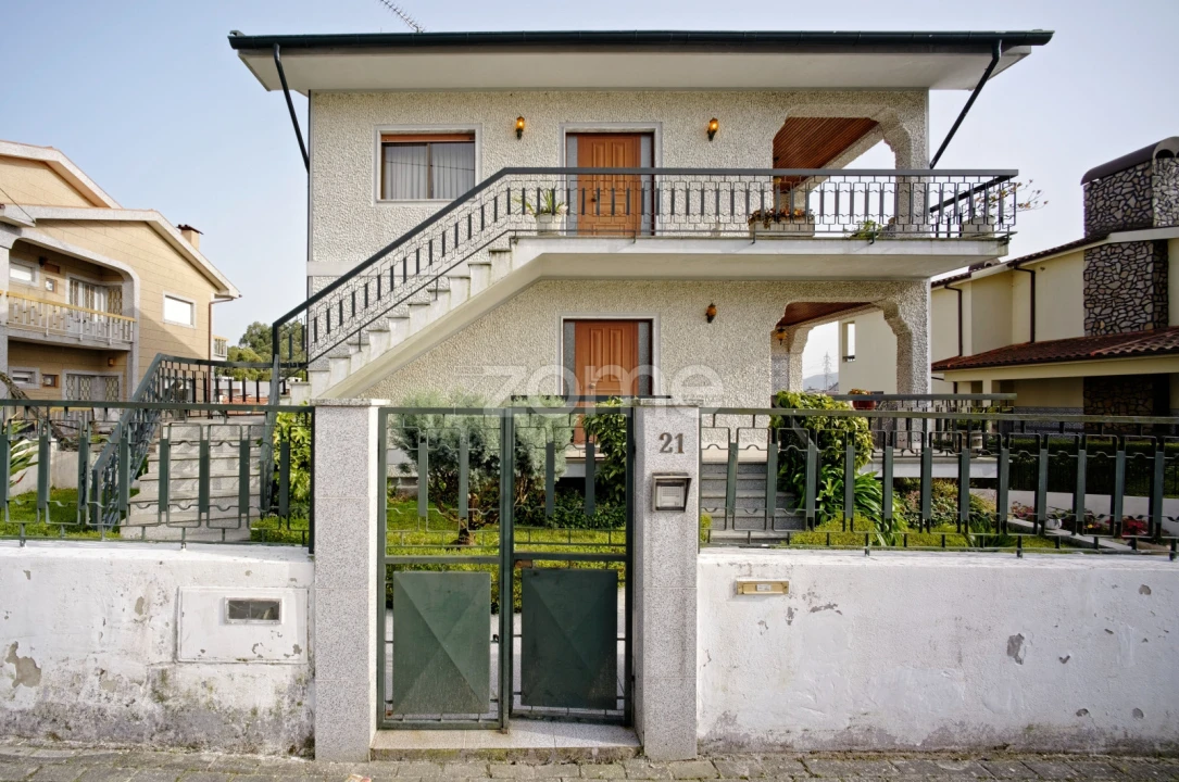 Moradia T5 para Venda em São Vitor (Braga) Foto 4