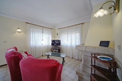 Moradia T5 para Venda em São Vitor (Braga)