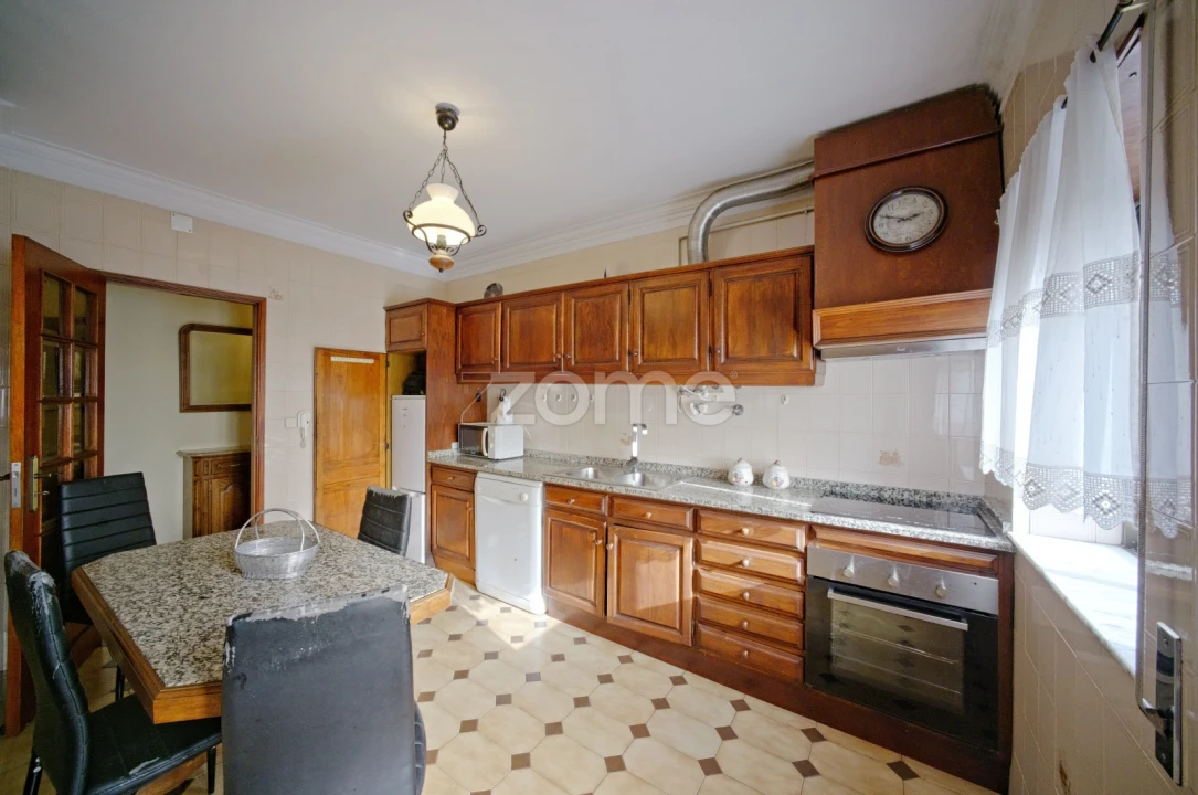 Moradia T5 para Venda em São Vitor (Braga) Foto 36
