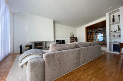 Apartamento T3 para Venda em Aldoar, Foz do Douro e Nevogilde