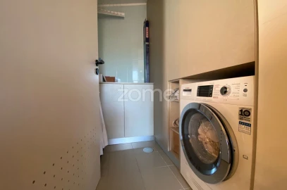 Apartamento T3 para Venda em Aldoar, Foz do Douro e Nevogilde