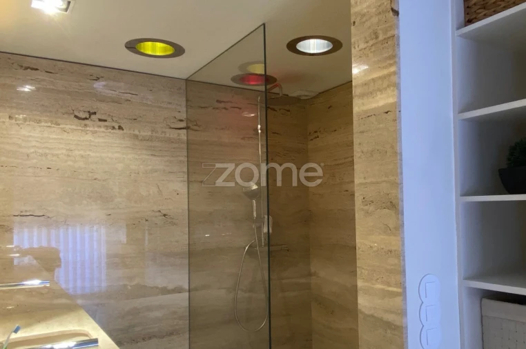 Apartamento T3 para Venda em Aldoar, Foz do Douro e Nevogilde Foto 20