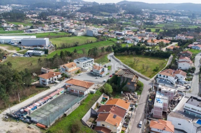 Moradia T4 para Venda em Gandra