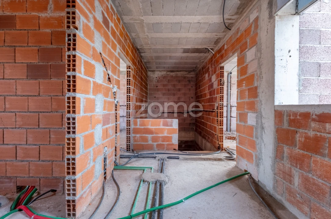 Moradia T4 para Venda em Gandra Foto 30