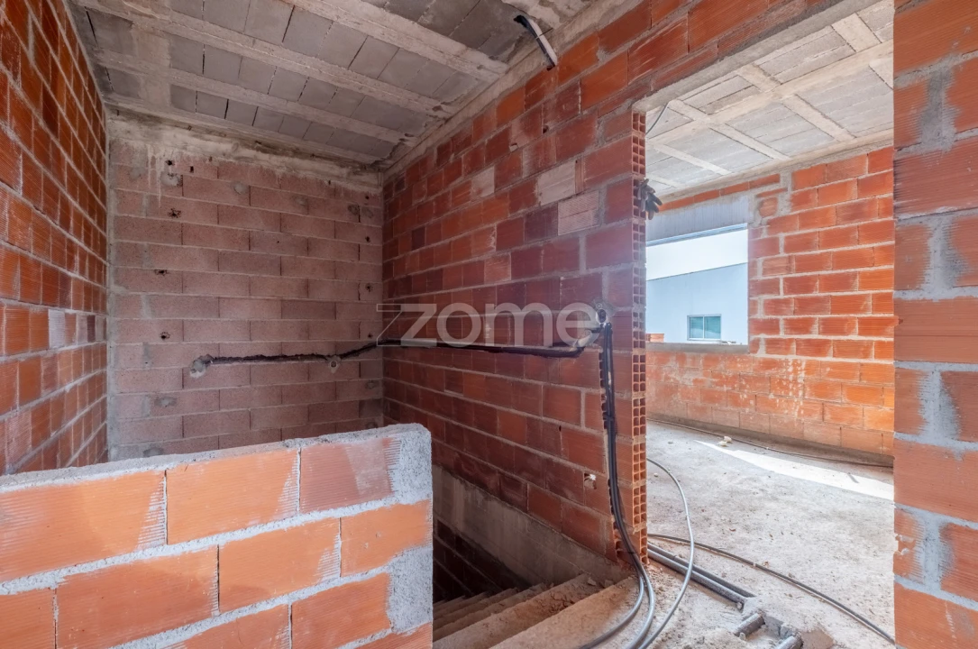 Moradia T4 para Venda em Gandra Foto 29